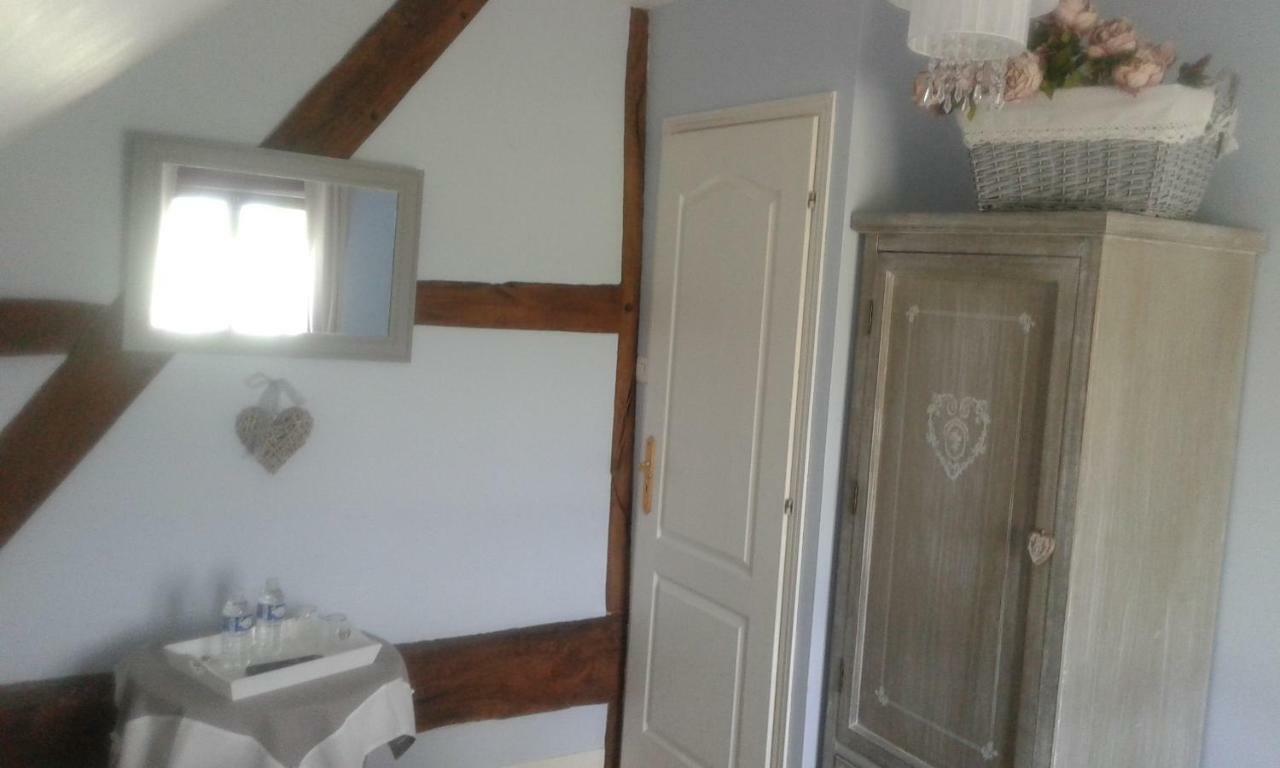 Notre-Dame-du-Touchet La Gerbaudiere Chambres&Table D Hotes Proche Mont Saint Michel Cuisine Maison المظهر الخارجي الصورة