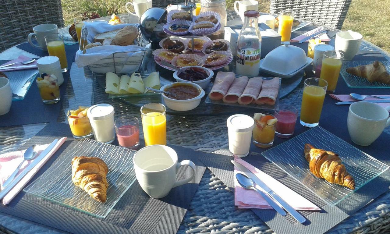 Notre-Dame-du-Touchet La Gerbaudiere Chambres&Table D Hotes Proche Mont Saint Michel Cuisine Maison المظهر الخارجي الصورة