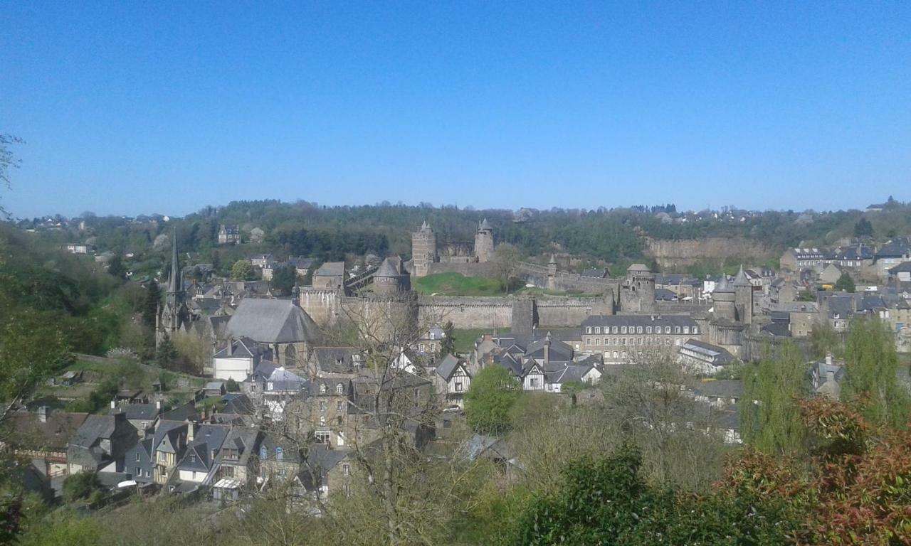 Notre-Dame-du-Touchet La Gerbaudiere Chambres&Table D Hotes Proche Mont Saint Michel Cuisine Maison المظهر الخارجي الصورة